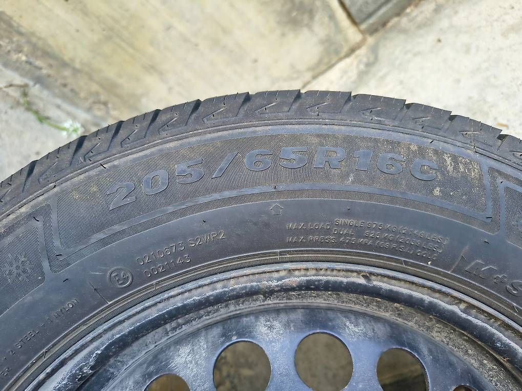Volkswagen Pneus & Kompletträder: Original Stahlfelgen VW T5 / 16" – Gebraucht aus Merzligen von Fridelotte 2