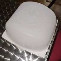 Cave à fromage pour frigidaire Tupperware blanc bon état