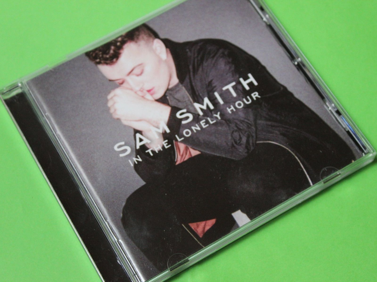 CD: SAM SMITH - IN THE LONELY HOUR CD 2014 – Usato da Tübach venduto da JamesStone