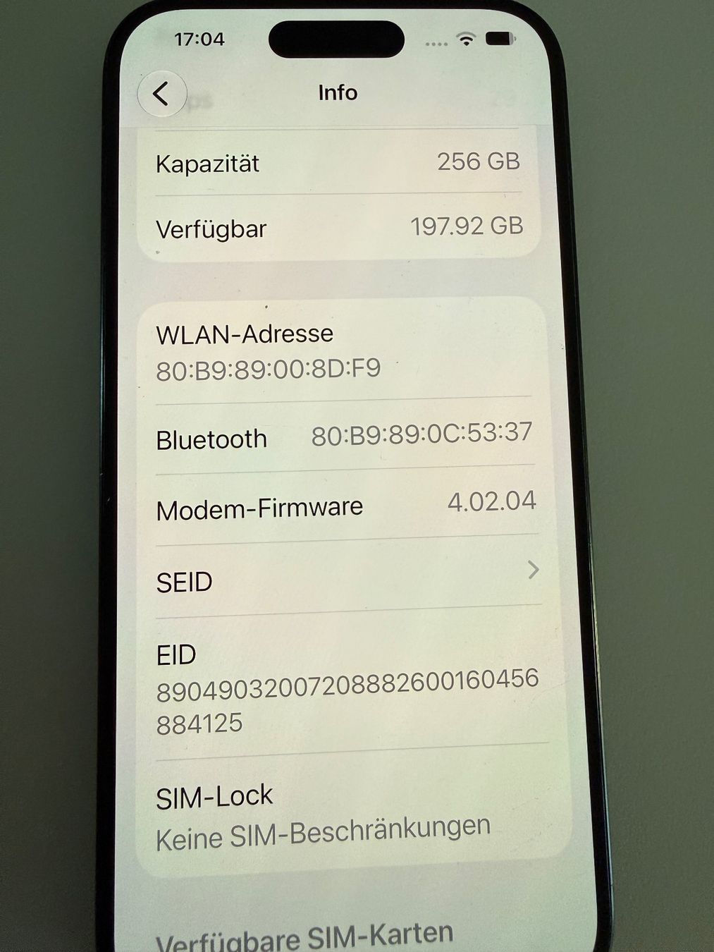 Apple Telefoni cellulari / Smartphones: iPhone 15 Pro 256 Titan Schwarz – Usato da Wädenswil venduto da Thut001 6