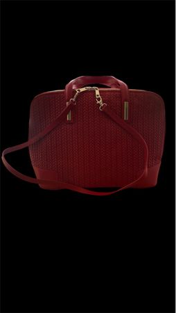 Rote Handtasche, Top Zustand, geräumig für den Sommer!
