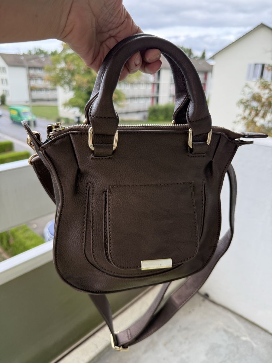 Borse: Handtasche – Nuovo (secondo la descrizione) da Winterthur venduto da Montreal63 6