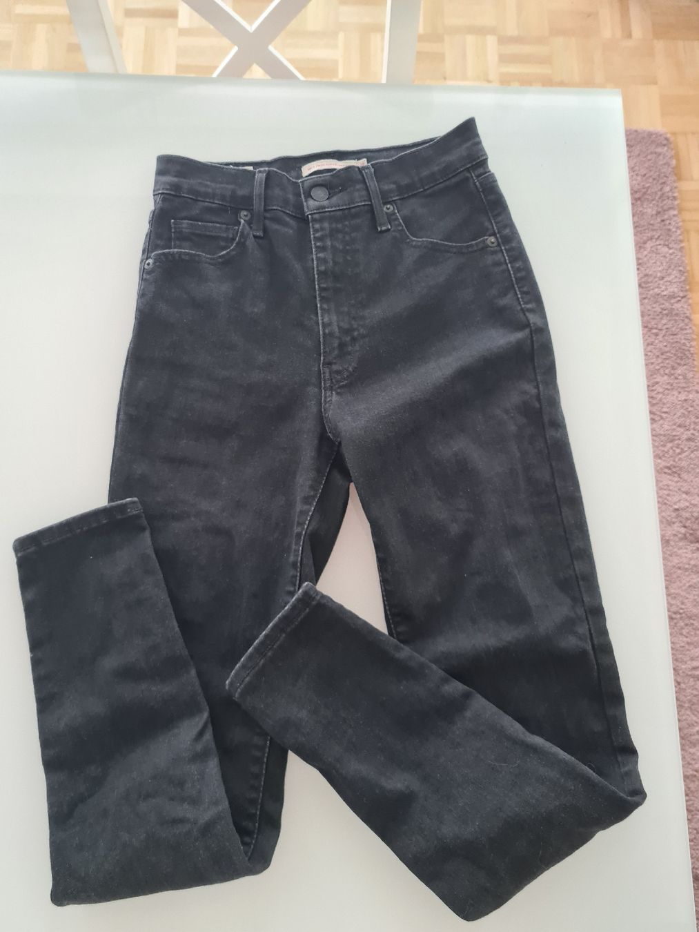 Levi's Jeans: Levis Hose – Usato da Zollikofen venduto da melanie057