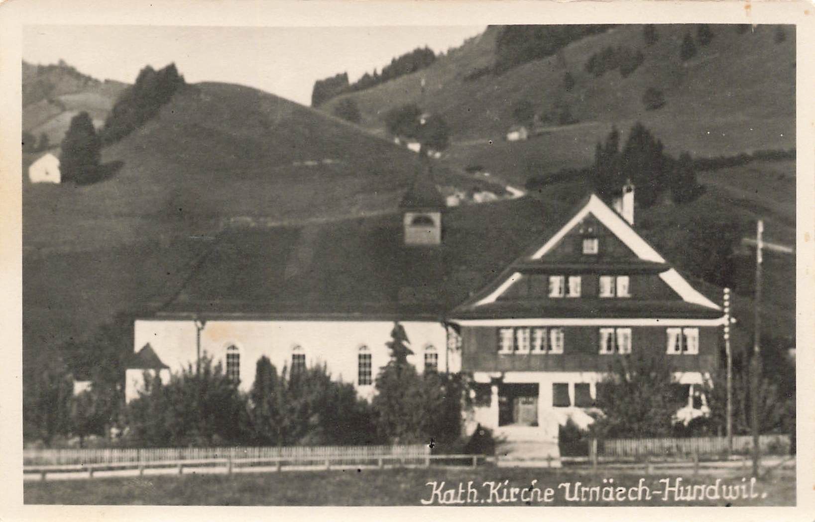 Cartes postales: Kart Kirche urnaech hundwit – D'occasion à Biasca par Blenio71