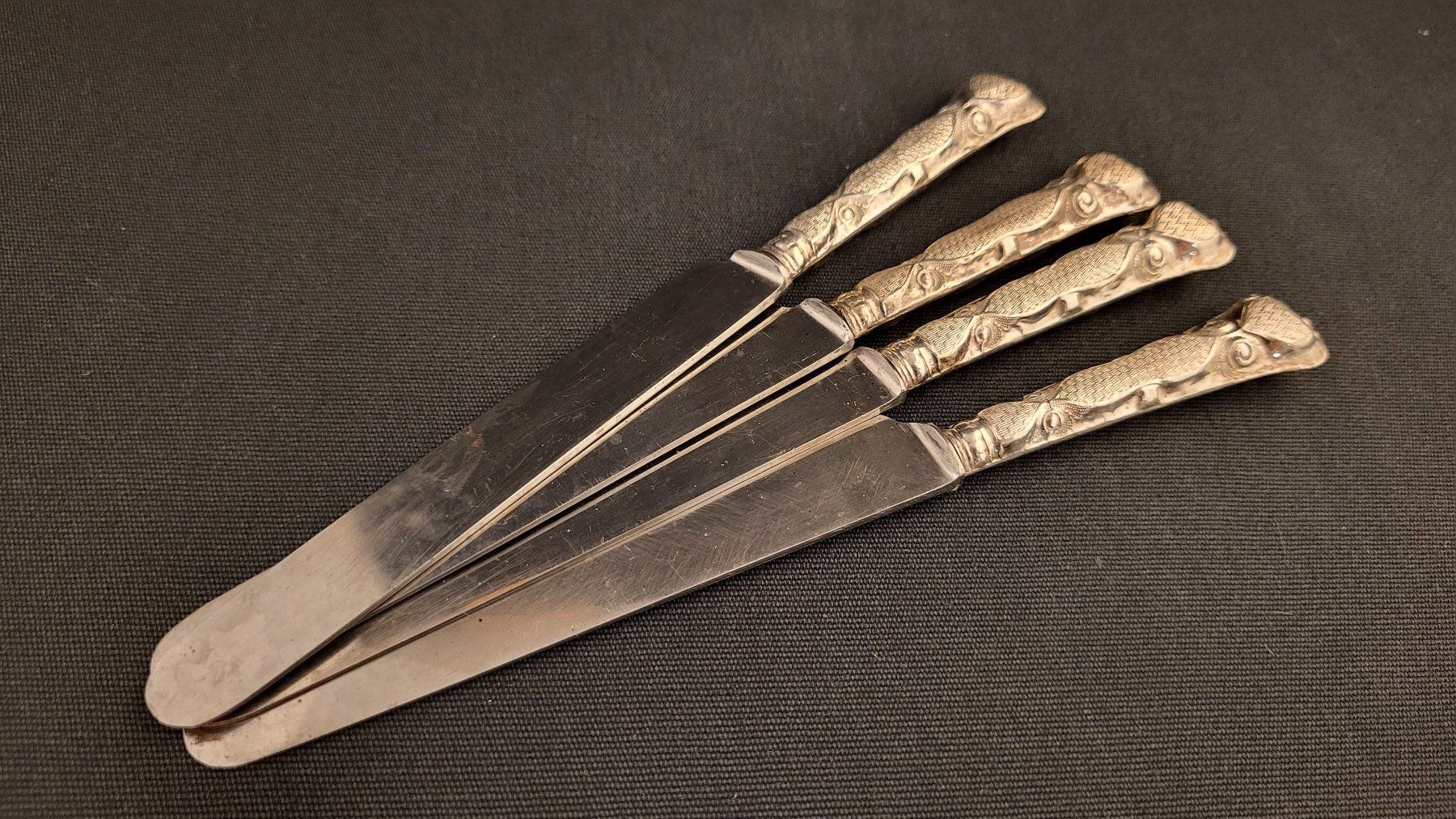 Posate: 4 Butter-Messer ART DEKO – Usato da Basel venduto da spinne02 2