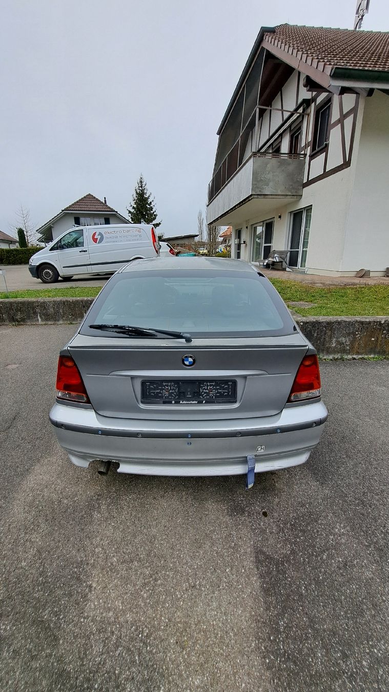 BMW Autos: Bmw E46 316 – Défectueux à Madiswil par Poschung 2