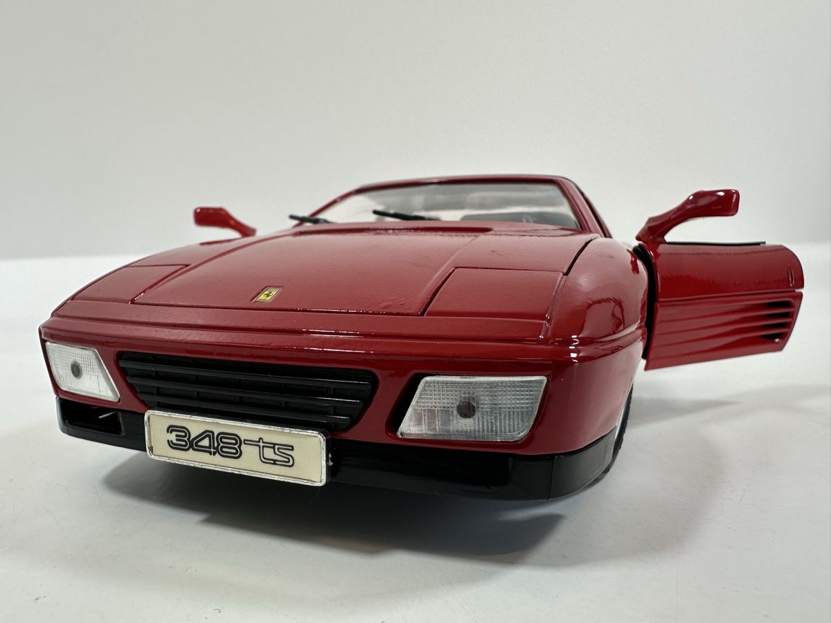 Maisto Modellini d'auto: Ferrari 348ts 1:18, rot, MAISTO – Usato da Zofingen venduto da rf9_x2xt 8