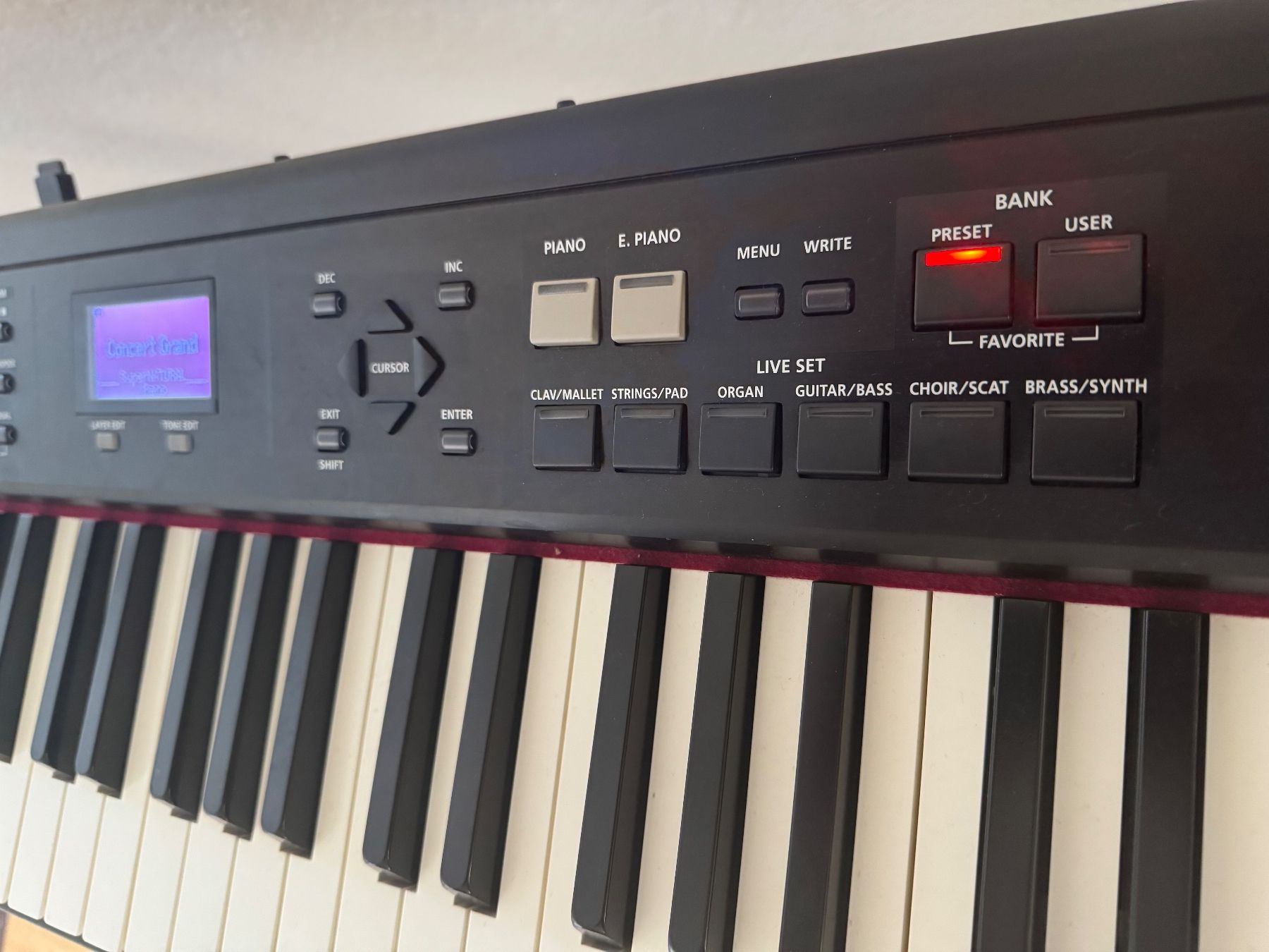 Roland Instruments de musique: Roland RD-300NX – D'occasion à Magden par Shakee 6