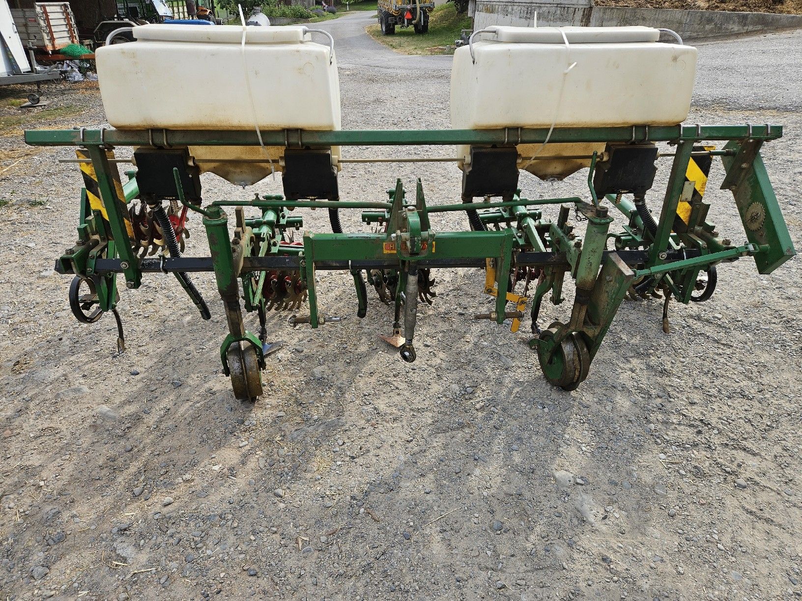 Haruwy Alle Maschinen: Sternhackgerät Haruwy – Gebraucht aus Alterswil FR von Farmer1992. 2