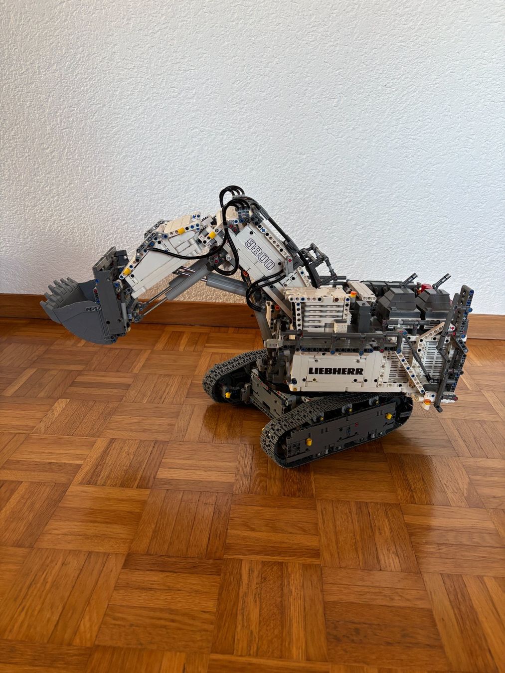 Liebherr Bagger: Liebherr Lego Bagger 42100 – Gebraucht aus Selzach von kleiner_eisbaer 2