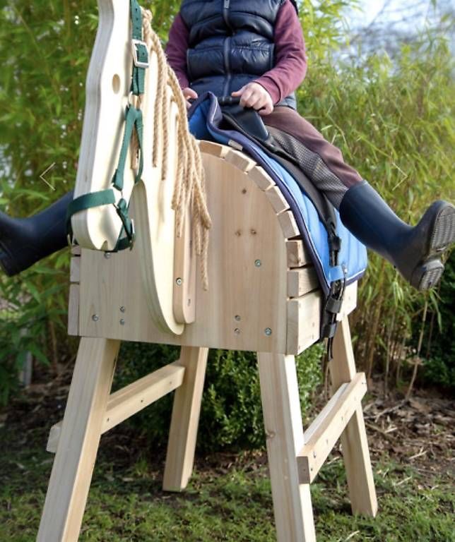 Giocattoli: Cavallo legno da cavalcare  – Usato da Cugnasco venduto da dilan1 1