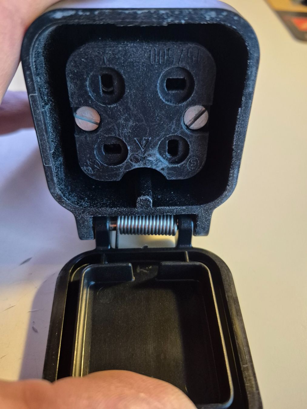 Feller Spine: Kupplung J15/4 3LPE 500 V – Usato da Sursee venduto da Ursus_LU 2