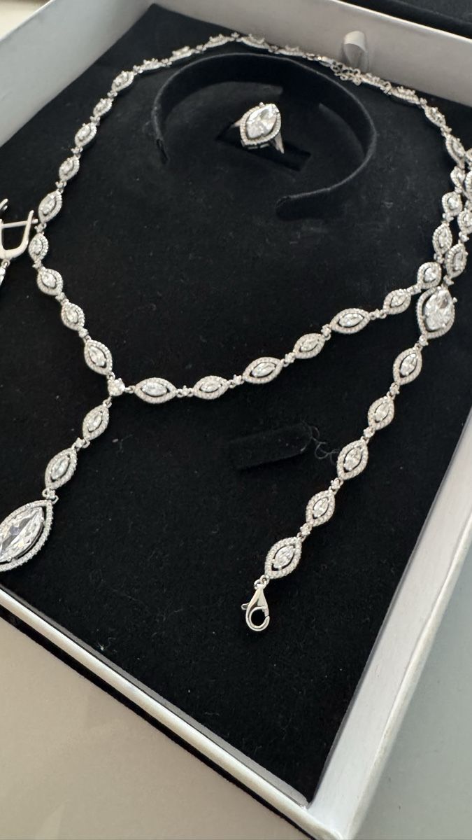 Swarovski Autres bijoux: Schmuck Set Swarovski Elements 💎  – D'occasion à Gerlafingen par Mediine.a 2