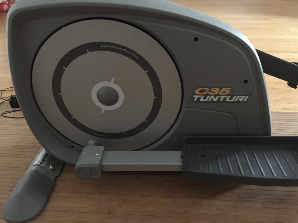 Tunturi c35 elliptical hot sale