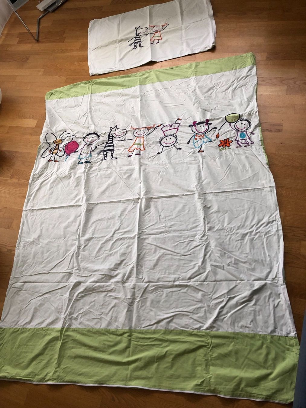 Biancheria da letto: BETTANZUG Kinder bestickt FLEURESSE – Usato da Wattwil venduto da jopara 2