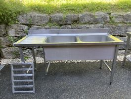 Gastro Wasch/Spühltisch von Koch Dulliken 180 cm