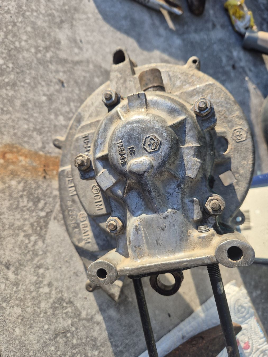Piaggio Parti ricambio per ciclomotori: Carter Piaggio Ciao originale - Revisionato e pulito – Usato da Medeglia venduto da uls_w5qc