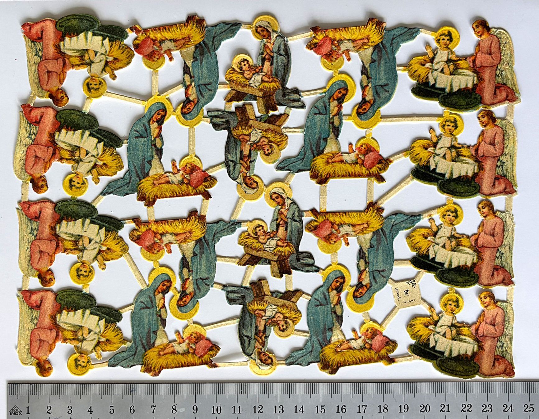 Sticker: Bogen mit Krippenfiguren, vollständig,  mind. 40 Jahre alt – Usato da Füllinsdorf venduto da Bubnik
