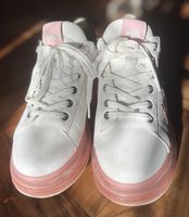 Karl Lagerfeld Sneaker, weiss-rosa, Gr. 39, Top Zustand