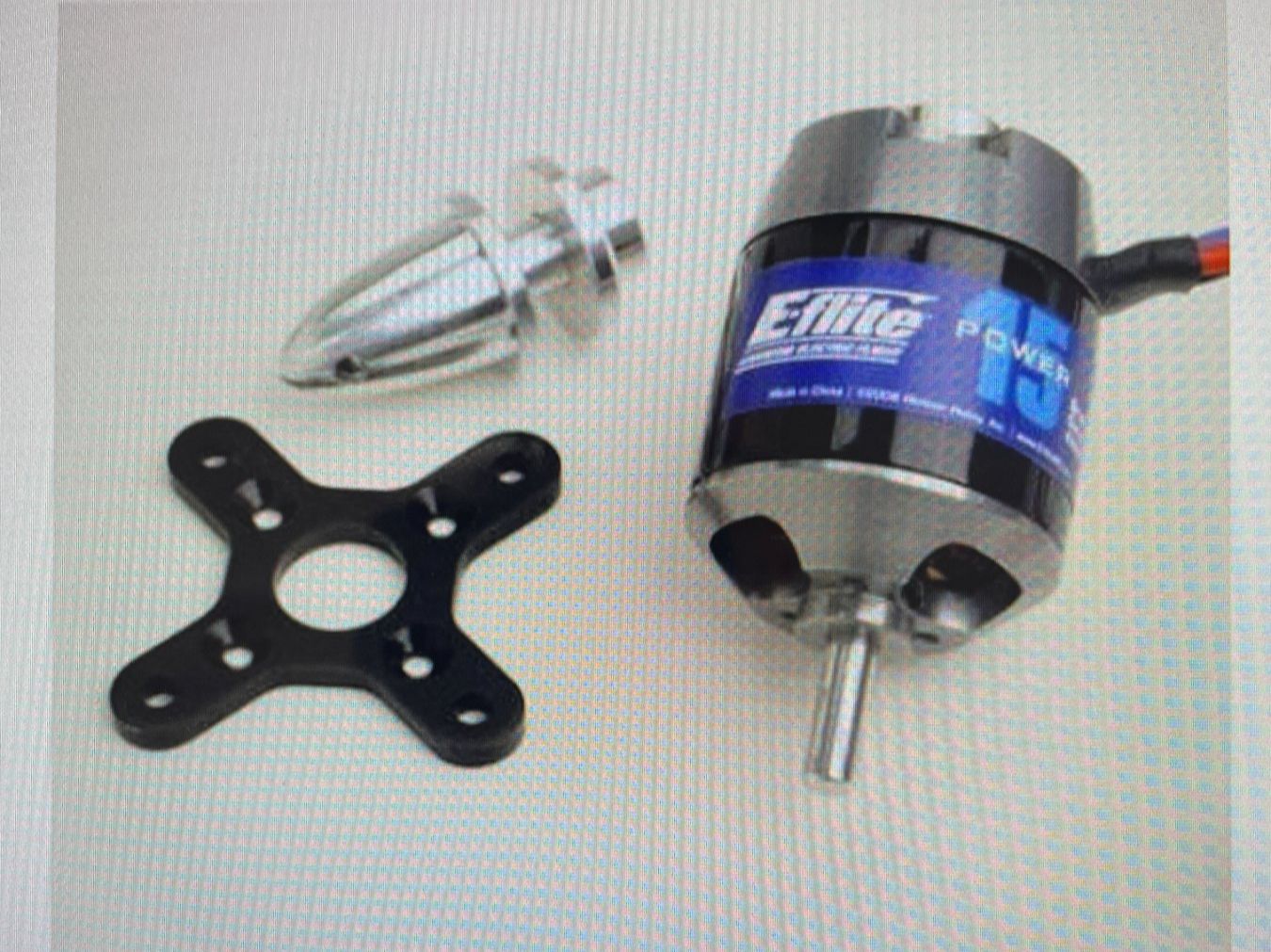 E-Flite Moteurs: Brushless Motor Eflite 15 950 Kv – Neuf (Voir description) à Goldau par Onzerednez