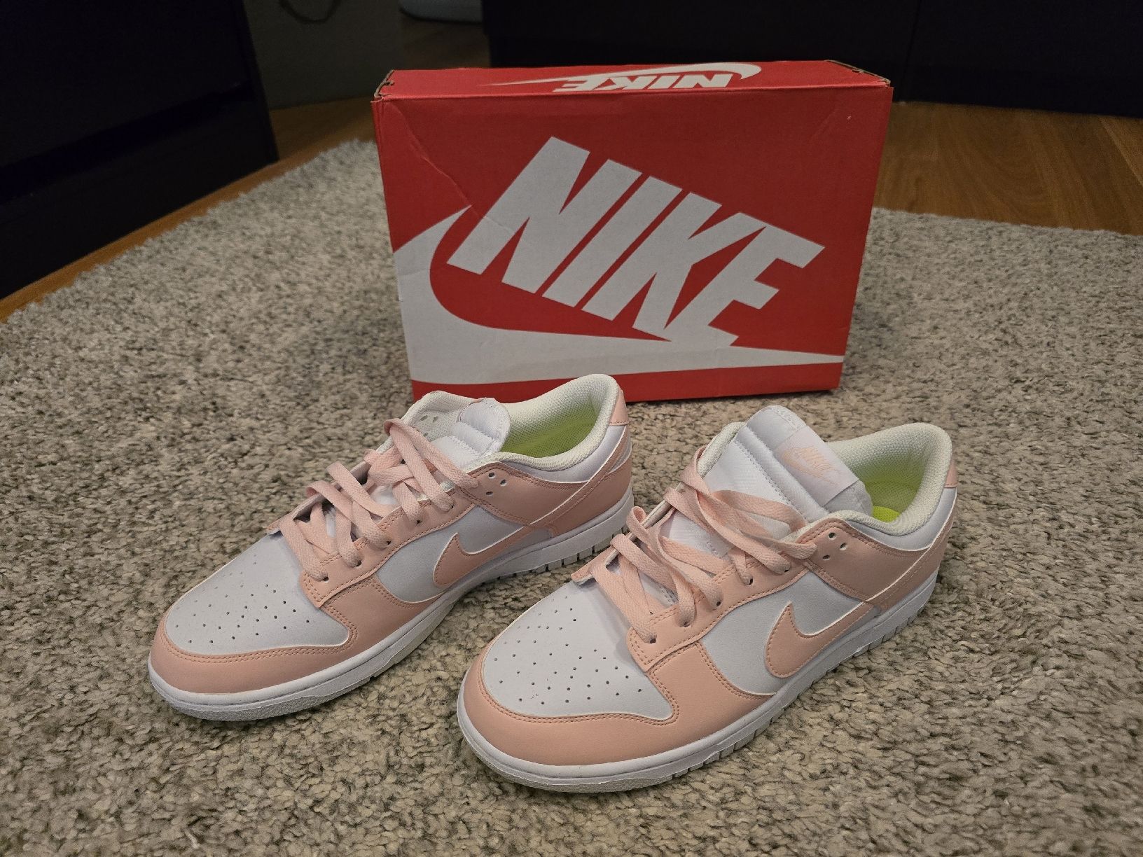 Nike Scarpe da uomo: NEU Nike Dunk Sneaker der Grösse 44 – Nuovo (secondo la descrizione) da Embrach venduto da Flyroebi