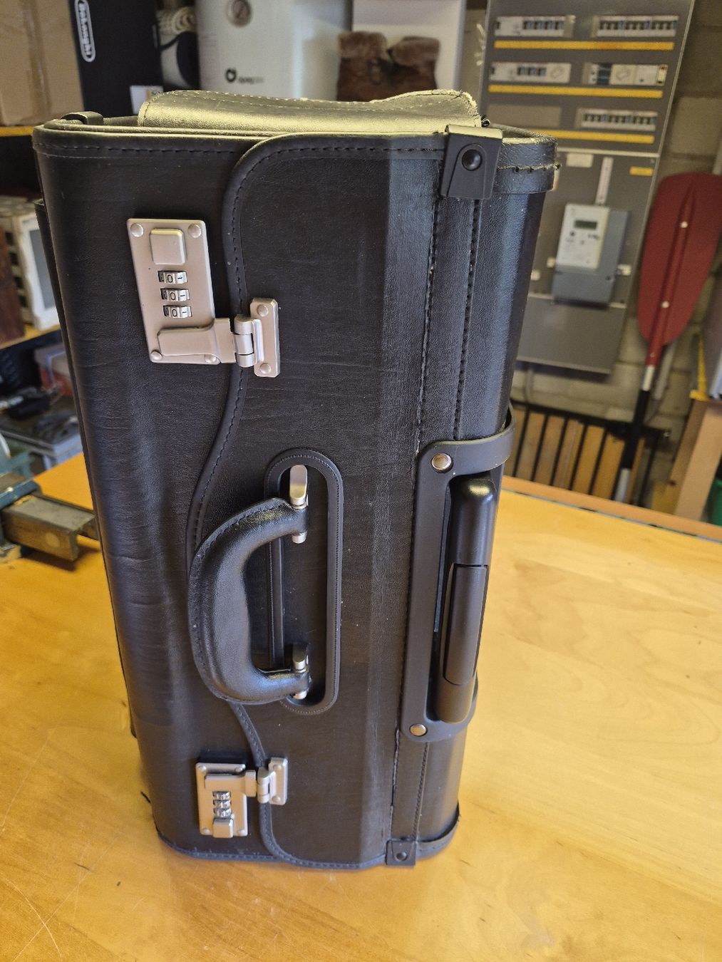 Valises de voyage: Pilotenkoffer mit Rollen – D'occasion à Schafhausen i. E. par noerdeler 2