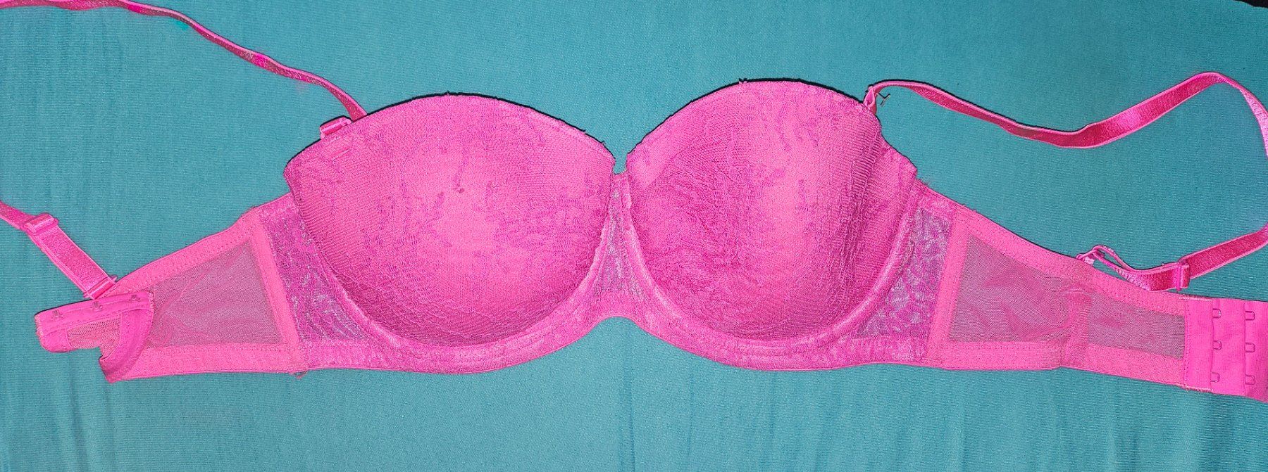 Autres dessous: Sexy BH in Pink – D'occasion à Thun par Shame