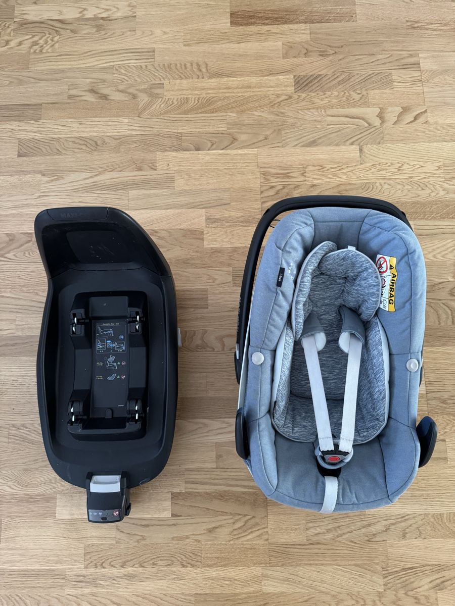 Seggiolini per auto: Maxi Cosi Babyschale Pebble mit Isofix – Usato da Zumikon venduto da ant_n8vp 1
