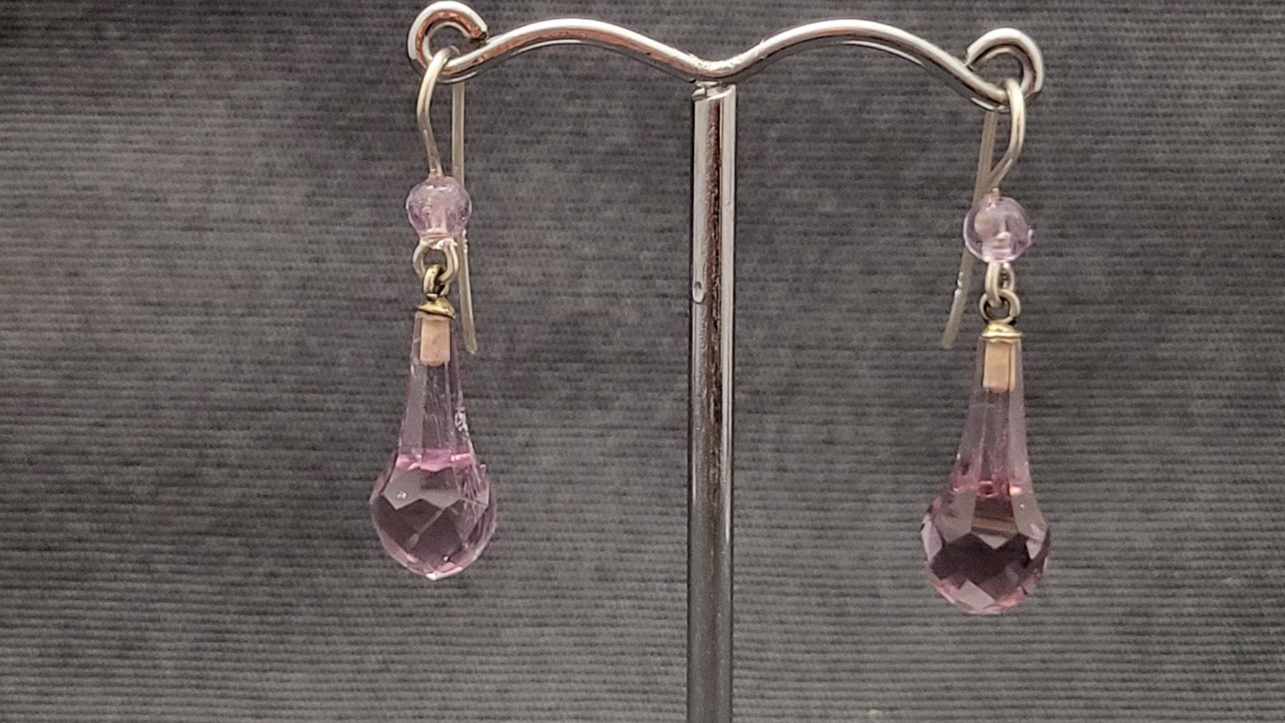 Ohrringe & -stecker: Amethyst-Ohrhänger aus Silber – Gebraucht aus Basel von spinne02 1