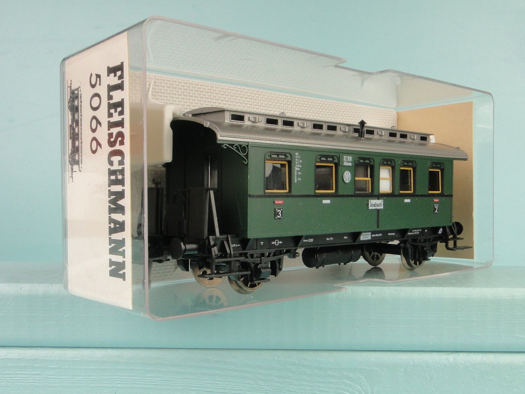 Fleischmann Modellini di ferrovie: Fleischmann 5066  H0 Länderbahn  Wagen, NEU – Usato da Bülach venduto da cann11 2