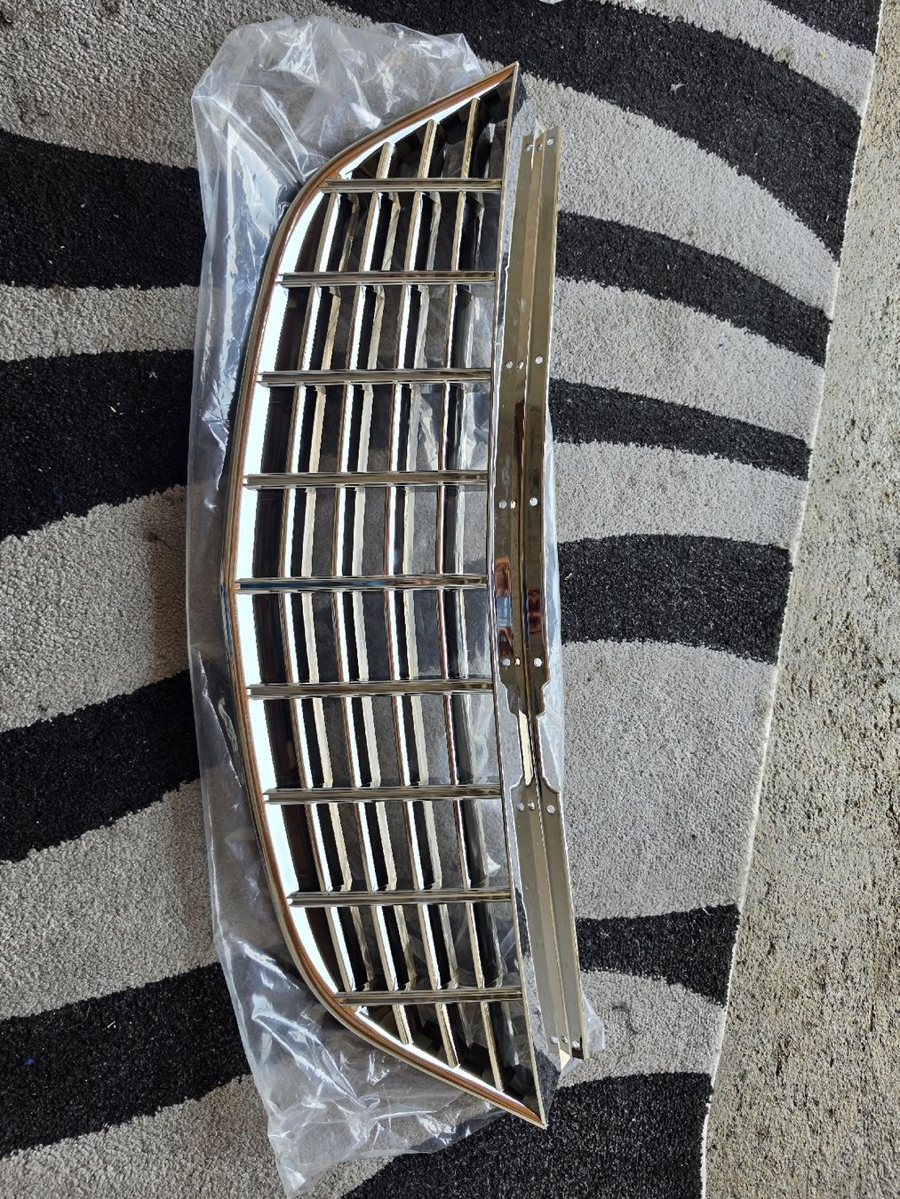 Opel Toutes les pièces détachées: kühlergrill – Neuf (Voir description) à Hausen AG par pej_6ydp 1