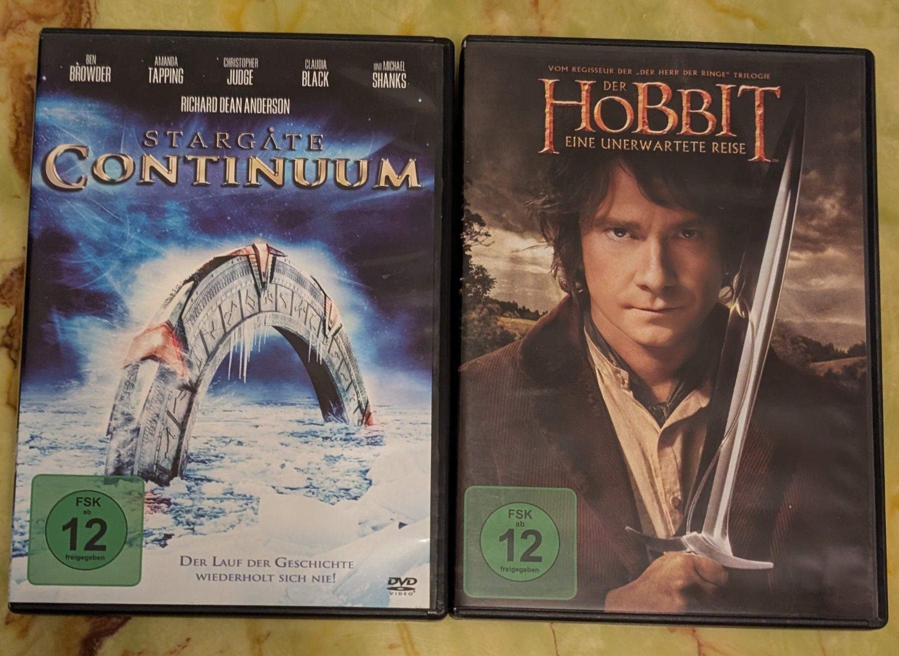 Tutti i DVDs: DVD SetNr.57(Stargate Continuum, Der Hobbit...) – Usato da Riehen venduto da fab_972b