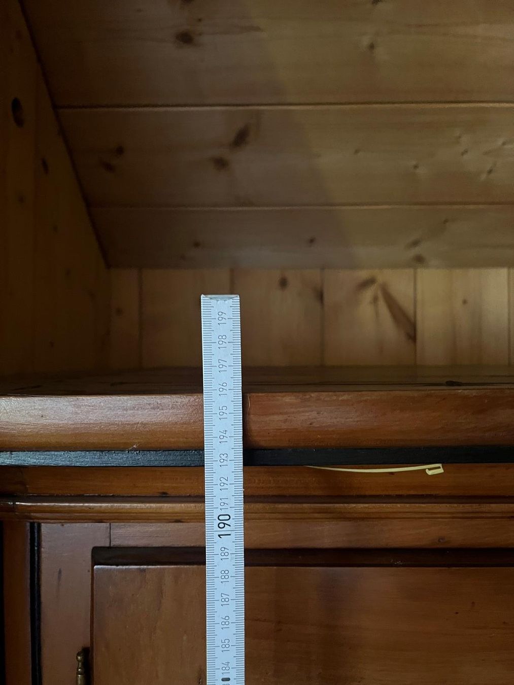 Armoires: Schweizer Buffetschrank aus Bauernhaus – D'occasion à Hägendorf par phi_6sbl 3
