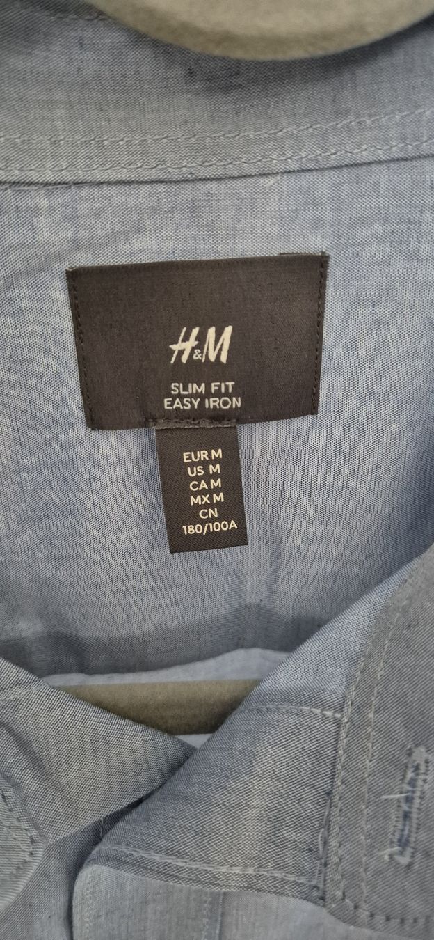 H&M Camicie: Herren Hemd H&M Slim Fit hellblau Grösse M  – Usato da Schwerzenbach venduto da Jamacy 2