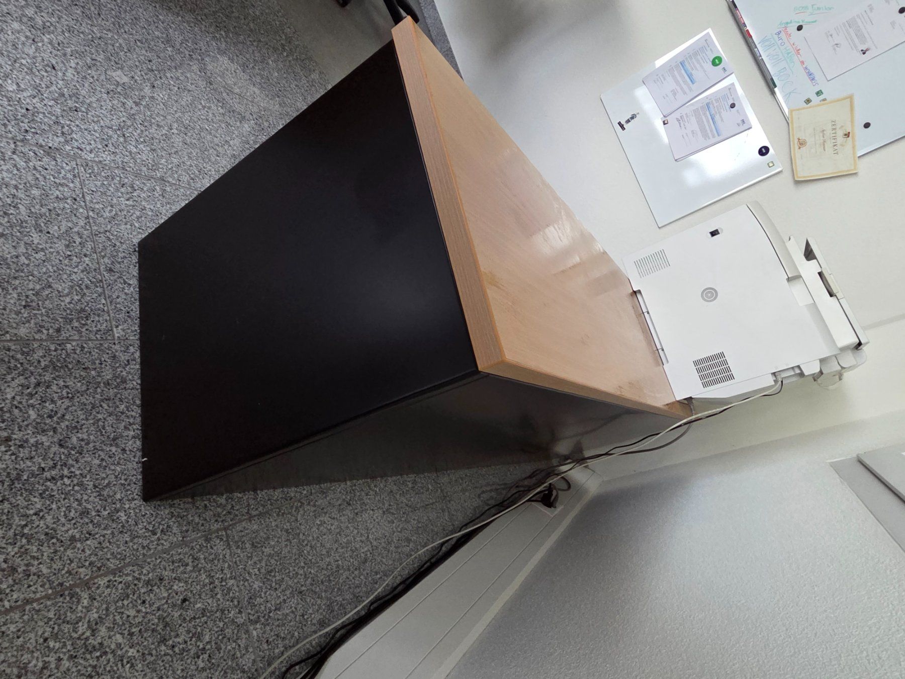 Vitra Cassettiere: Vitra Büro Sideboard – Usato da Wollerau venduto da LidijaH 1