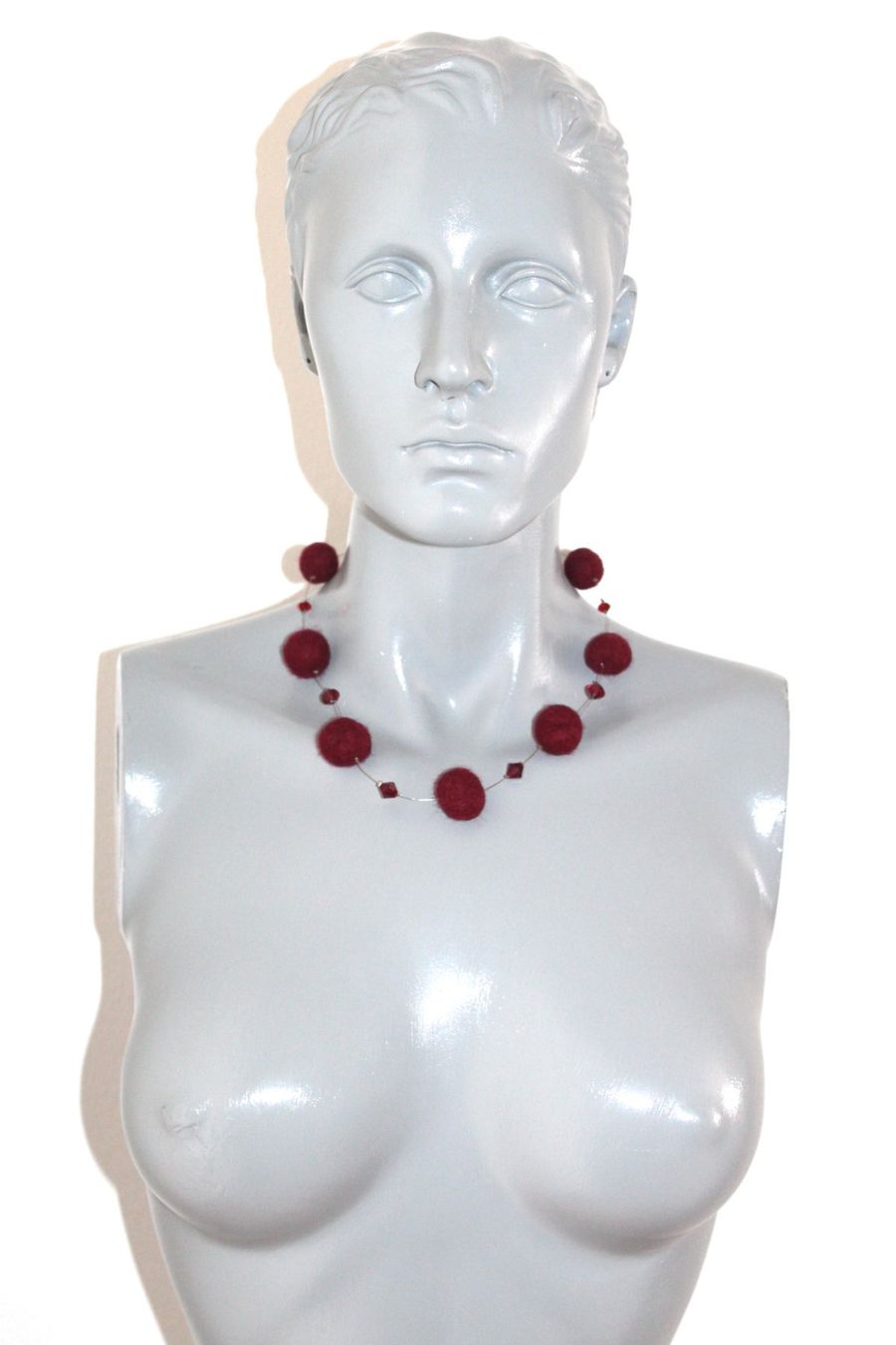 Catenine: Filzkette dunkelrot, Länge ca. 22 cm – Usato da Locarno venduto da madame-tus-sauds 4