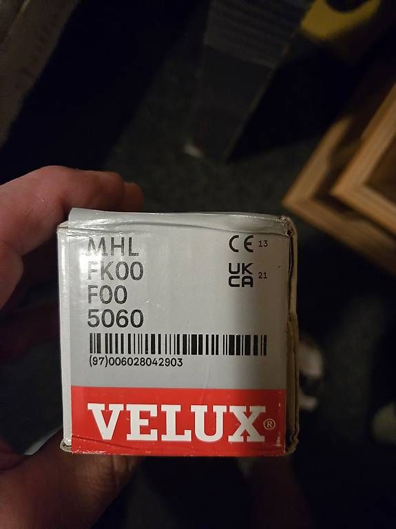 Markisen: Velux Verdunklungsrollo und Makisette – Gebraucht aus Hindelbank von Andy21073 2