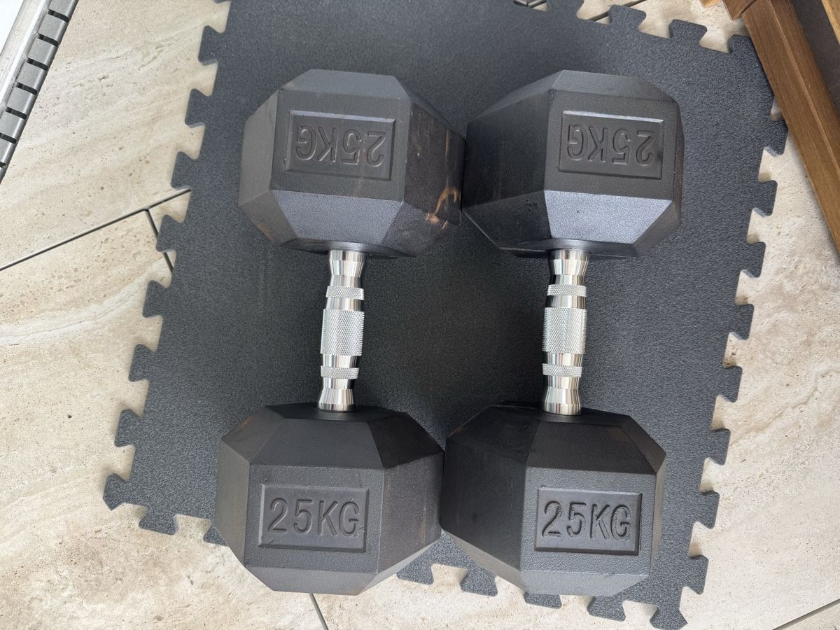 Manubri & Pesi: Hex Hantel Paar 25 KG – Usato da Hergiswil NW venduto da Banana1337