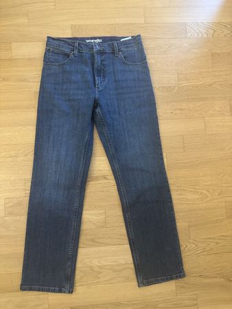 Wrangler Herren Red Kabel Straight Jeans 30W-32L