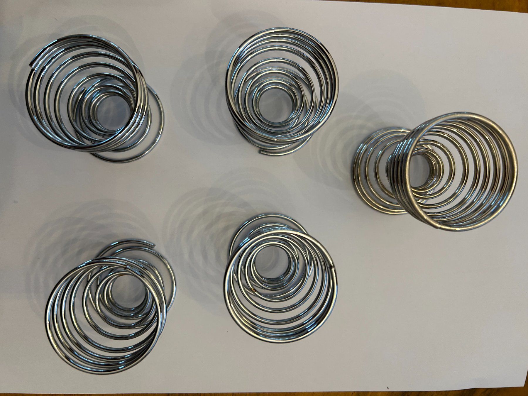Altre Stoviglie: 5 Eierhalter aus Metall - coquetiers – Usato da Küsnacht ZH venduto da filo_fila8700 1