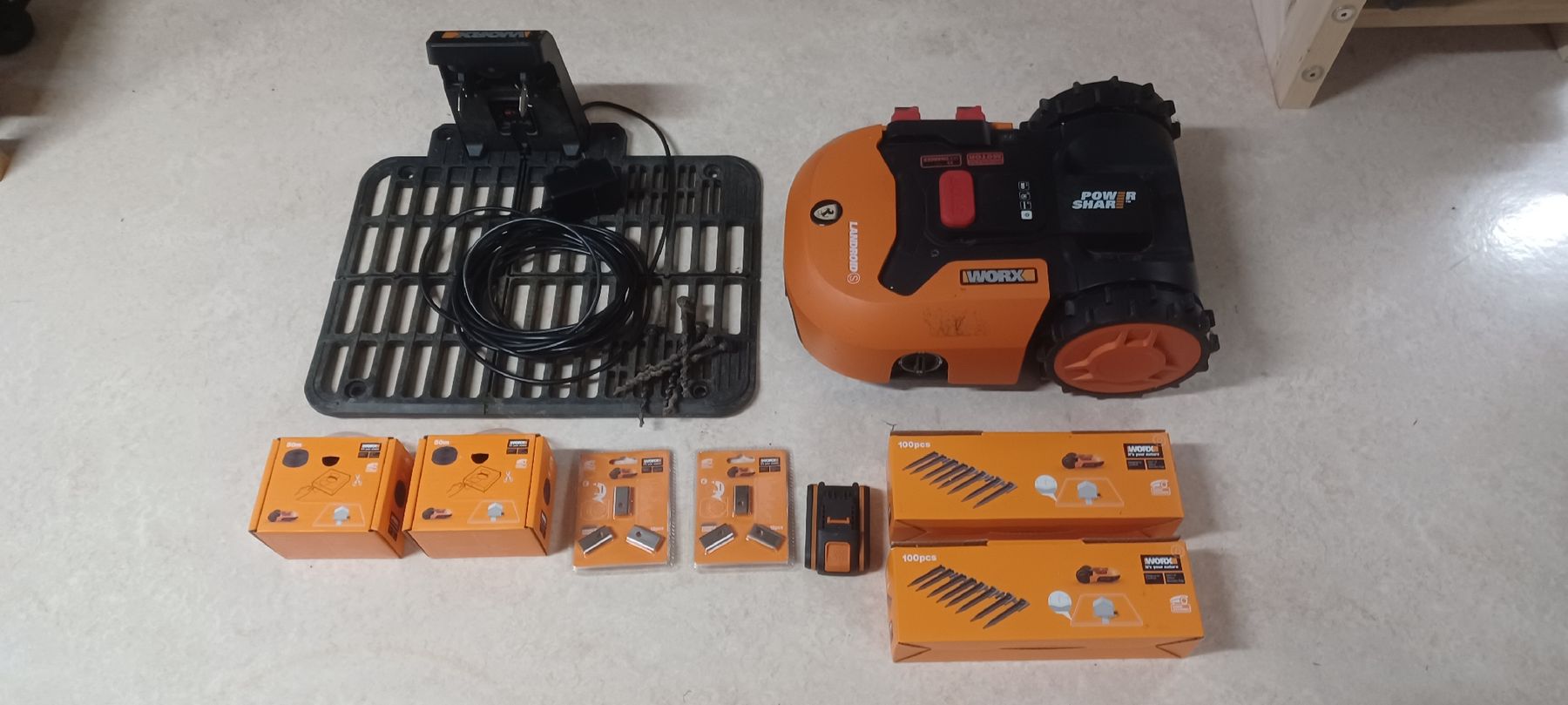 Worx Tagliaerba: Worx Landroid S300 – Usato da Seon venduto da 9Darter