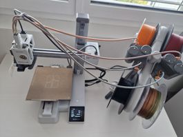 Bambu Lab A1 mini – 3D-Drucker mit viel Zubehör