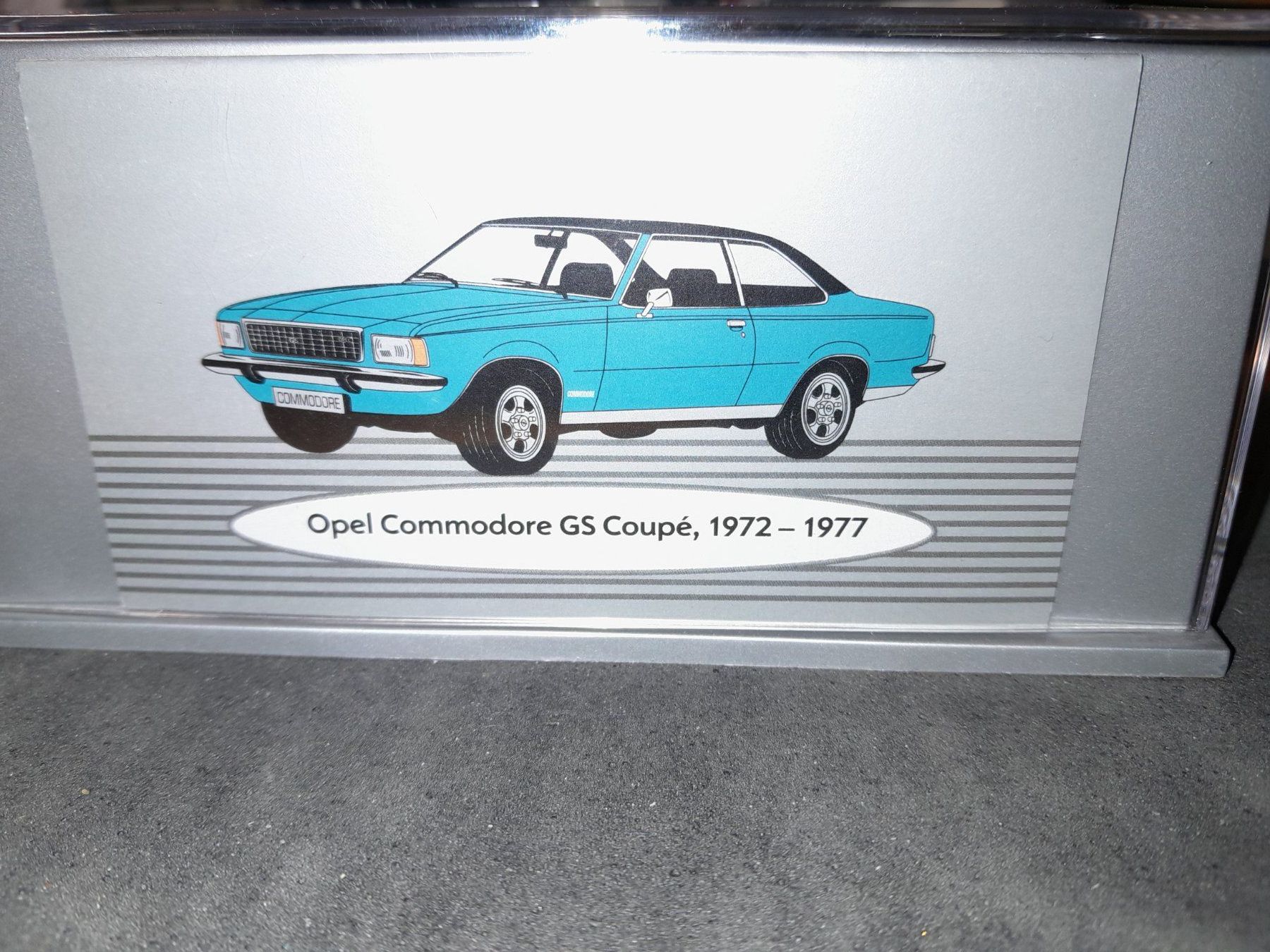 Opel Modellautos: Modellauto Opel Car Collection Commodore GS Coupè 1972-1977 – Neu (gemäss Beschreibung) aus Frick von Windguru