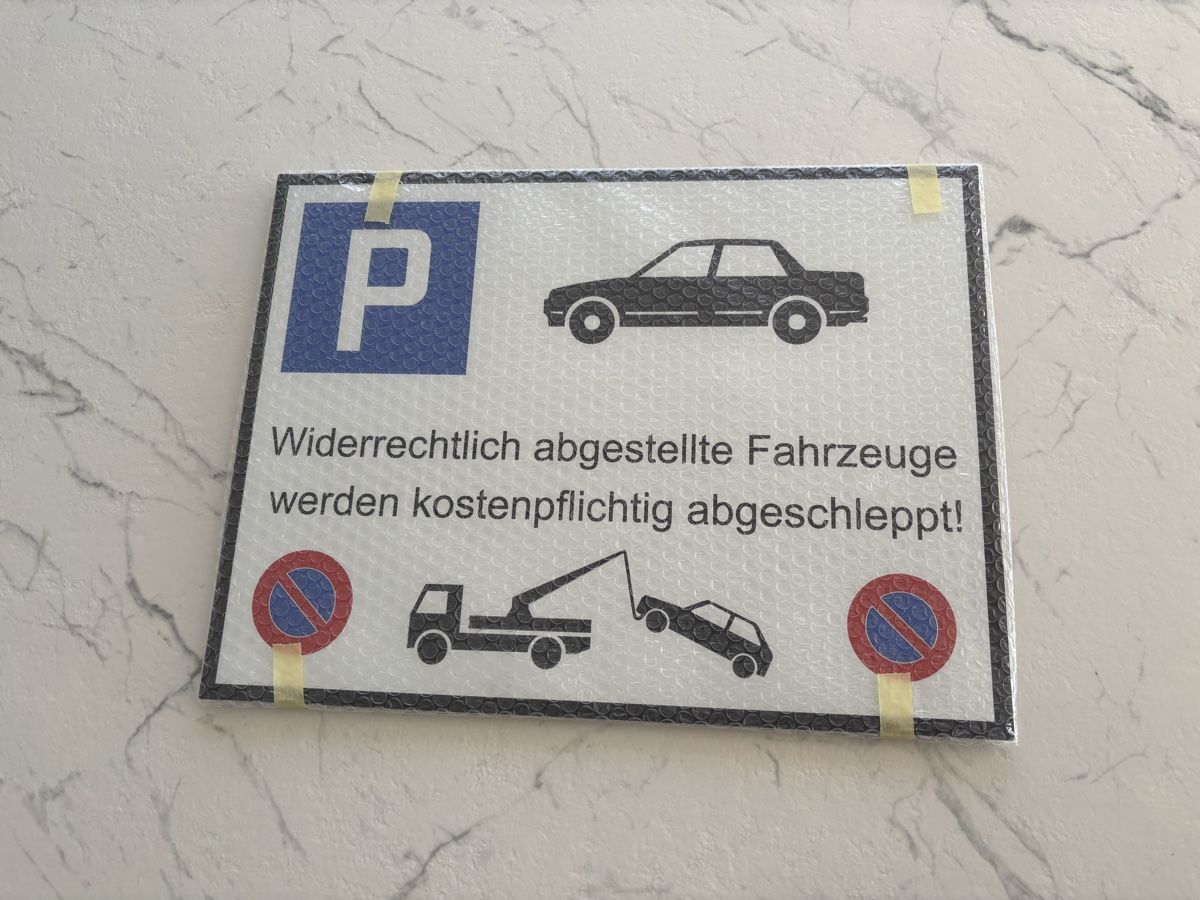 Insegne: Privat Parkschild Neu – Nuovo e nell'imballaggio originale da Lömmenschwil venduto da pv_cr