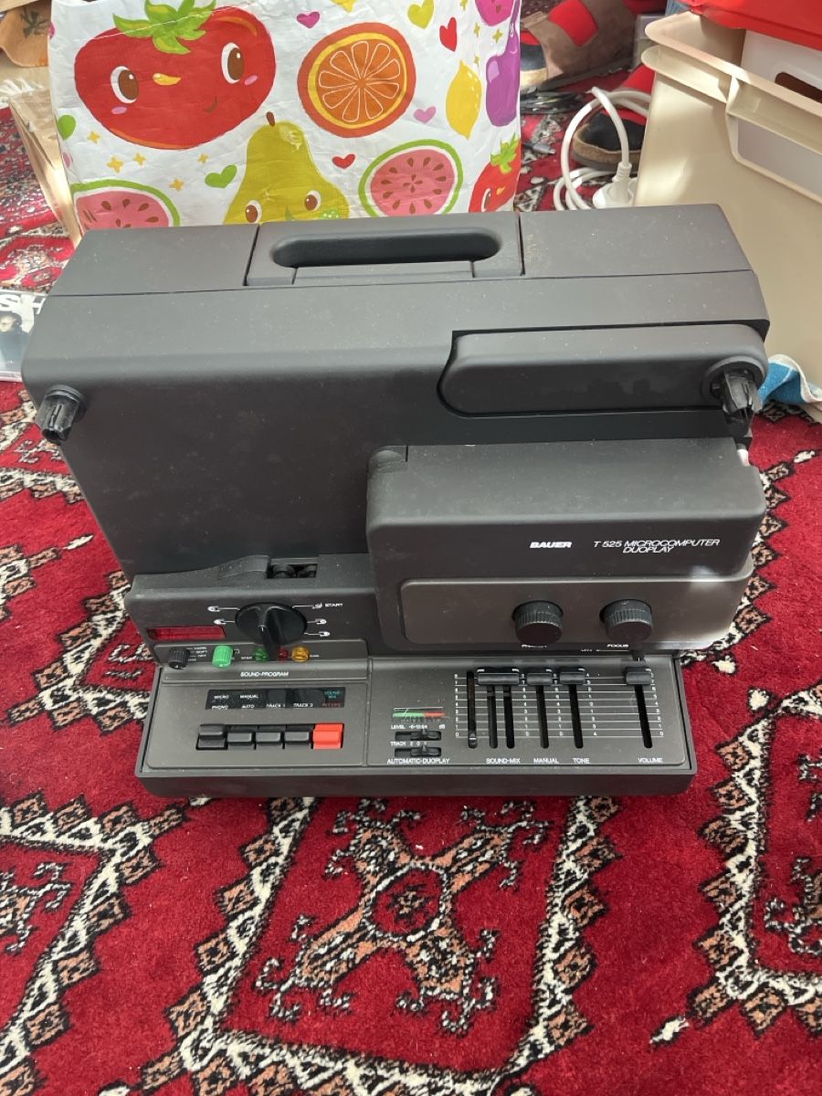 Home Cinema: Bauer T 525 Microcomputer Duoplay Super 8 Projektor – Usato da Elsau venduto da Anandoham
