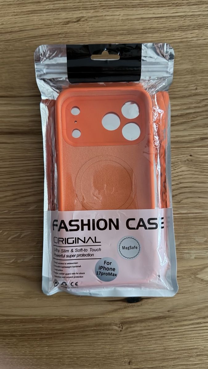 Cover & Protezioni schermo: iPhone 17 ProMax Hülle orange MagSafe – Nuovo e nell'imballaggio originale da Olten venduto da Sime33