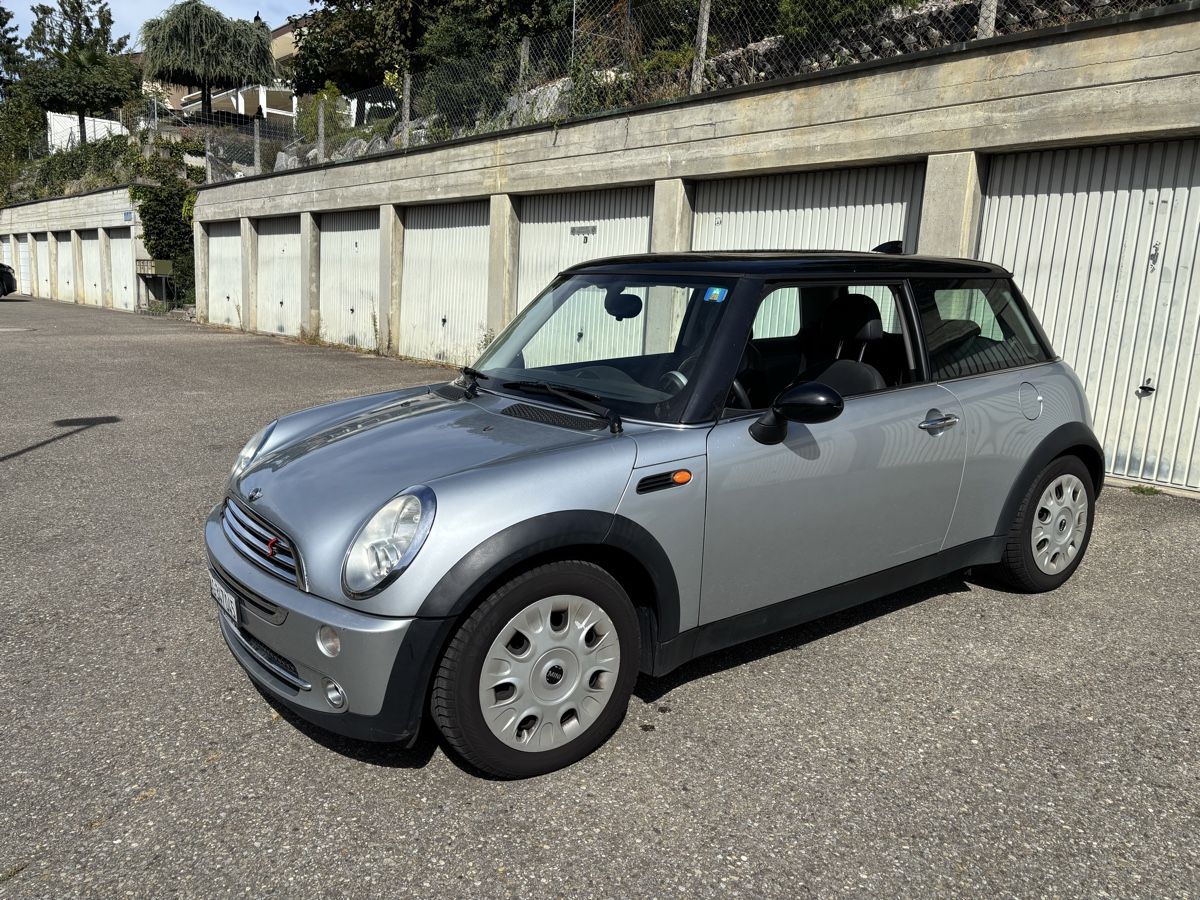Mini Automobili: Mini Cooper 2005 – Usato da Zufikon venduto da eze_2bzh