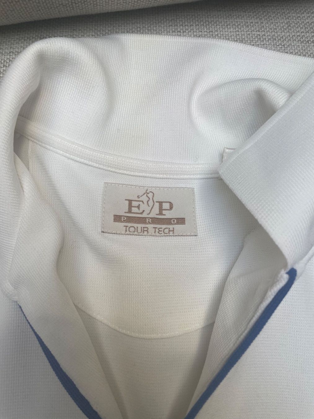 Magliette Polo: EP Pro Tour Tech  Golf Polo Top​ – Usato da Minusio venduto da Pink222 2