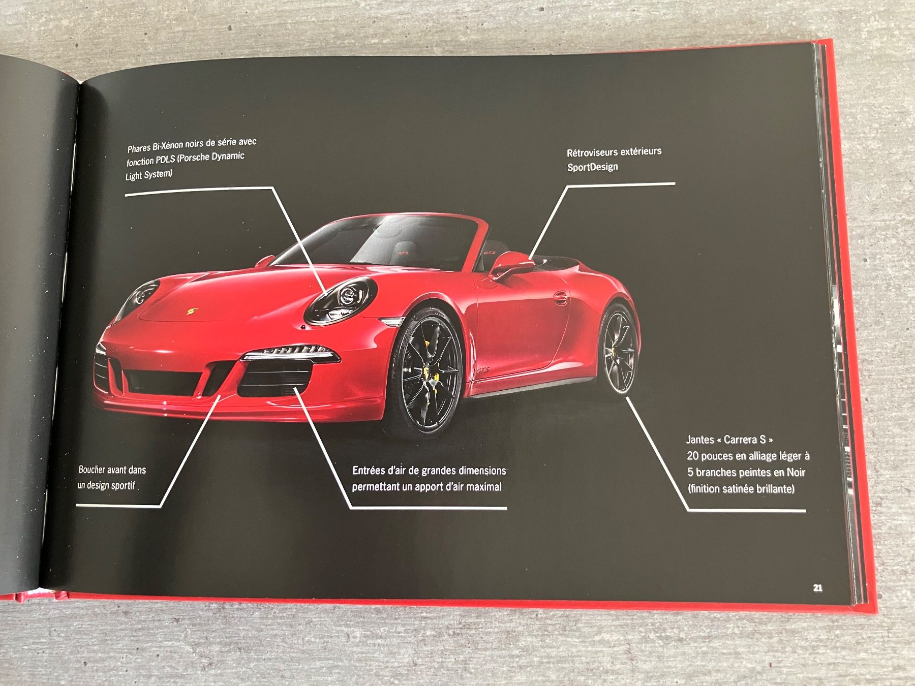 Porsche Documenti: Brochure PORSCHE 911Carrera GTS  Edition 2014 – Nuovo e nell'imballaggio originale da Cortaillod venduto da car_f6v6 4