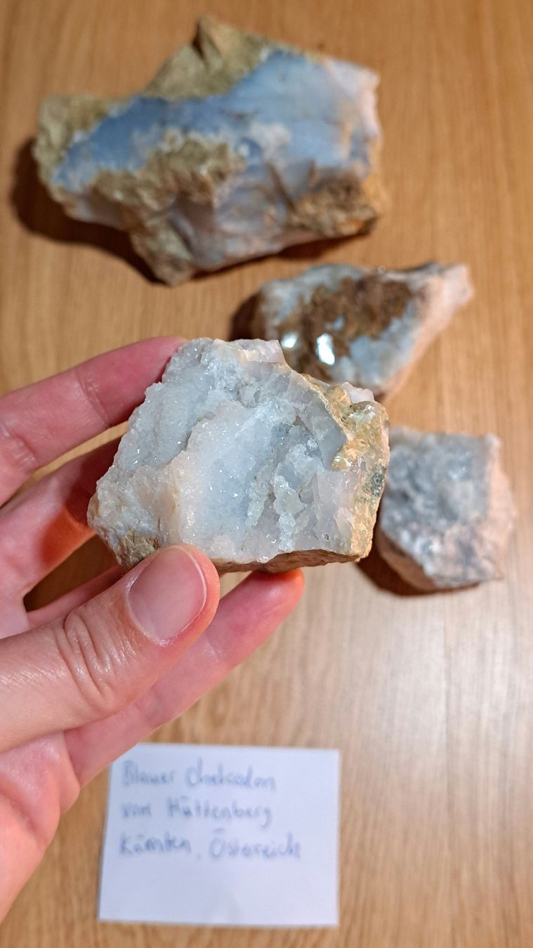 Minerali & Pietre curative: Blaue Chalcedone aus Österreich – Nuovo (secondo la descrizione) da Richterswil venduto da Viorella 3